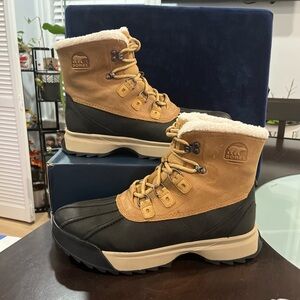 Sorel Tan and Black Sherpa-Lined Lace-Up Winter Boots